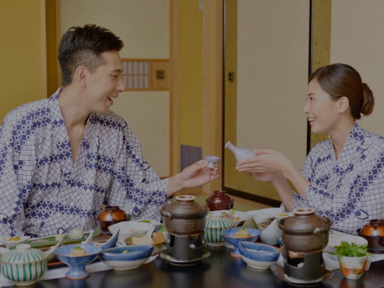 お客様のお名前を液晶ディスプレイ上に表示できるとどろく行燈